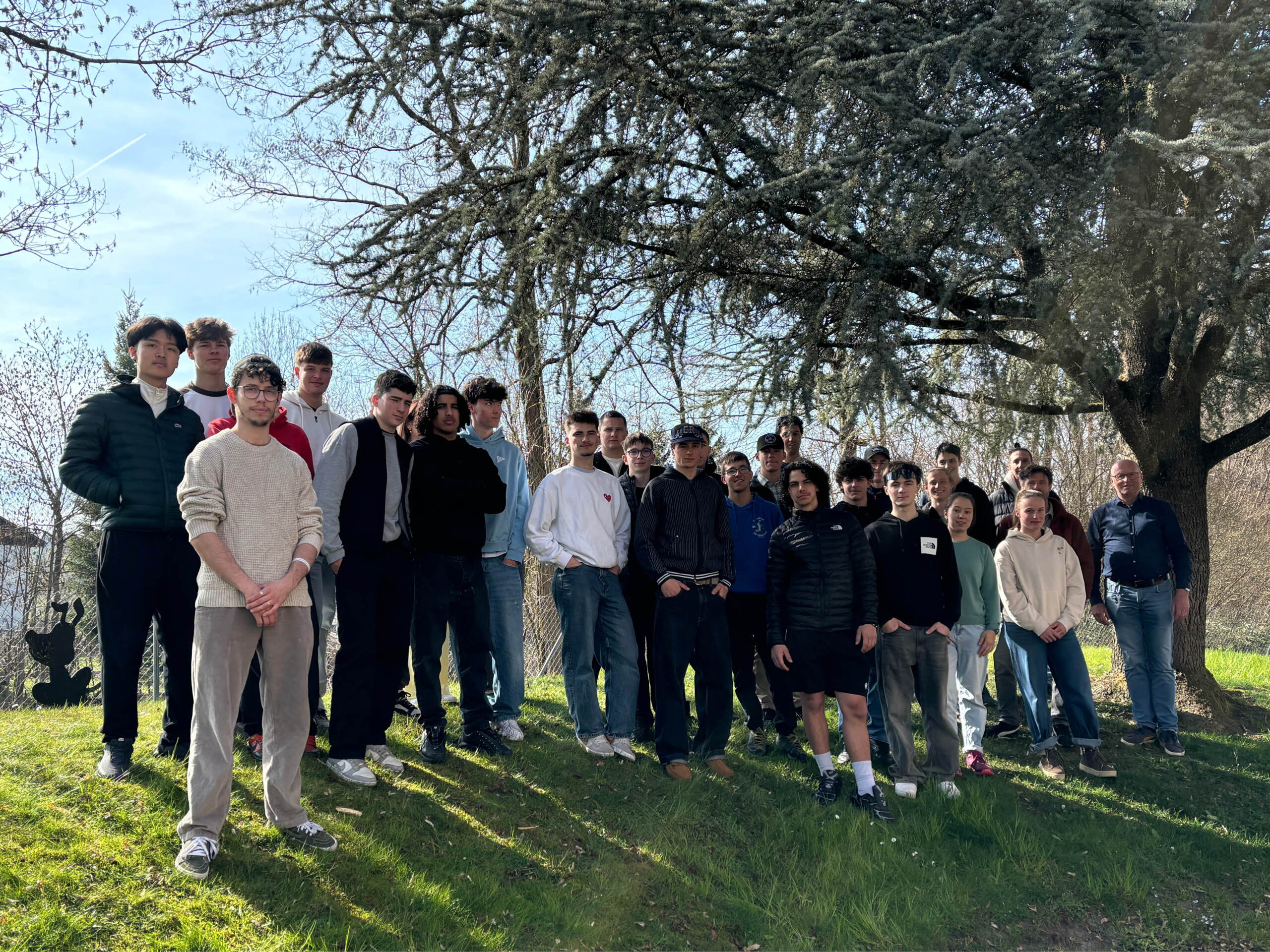 Gruppenfoto Teilnehmende